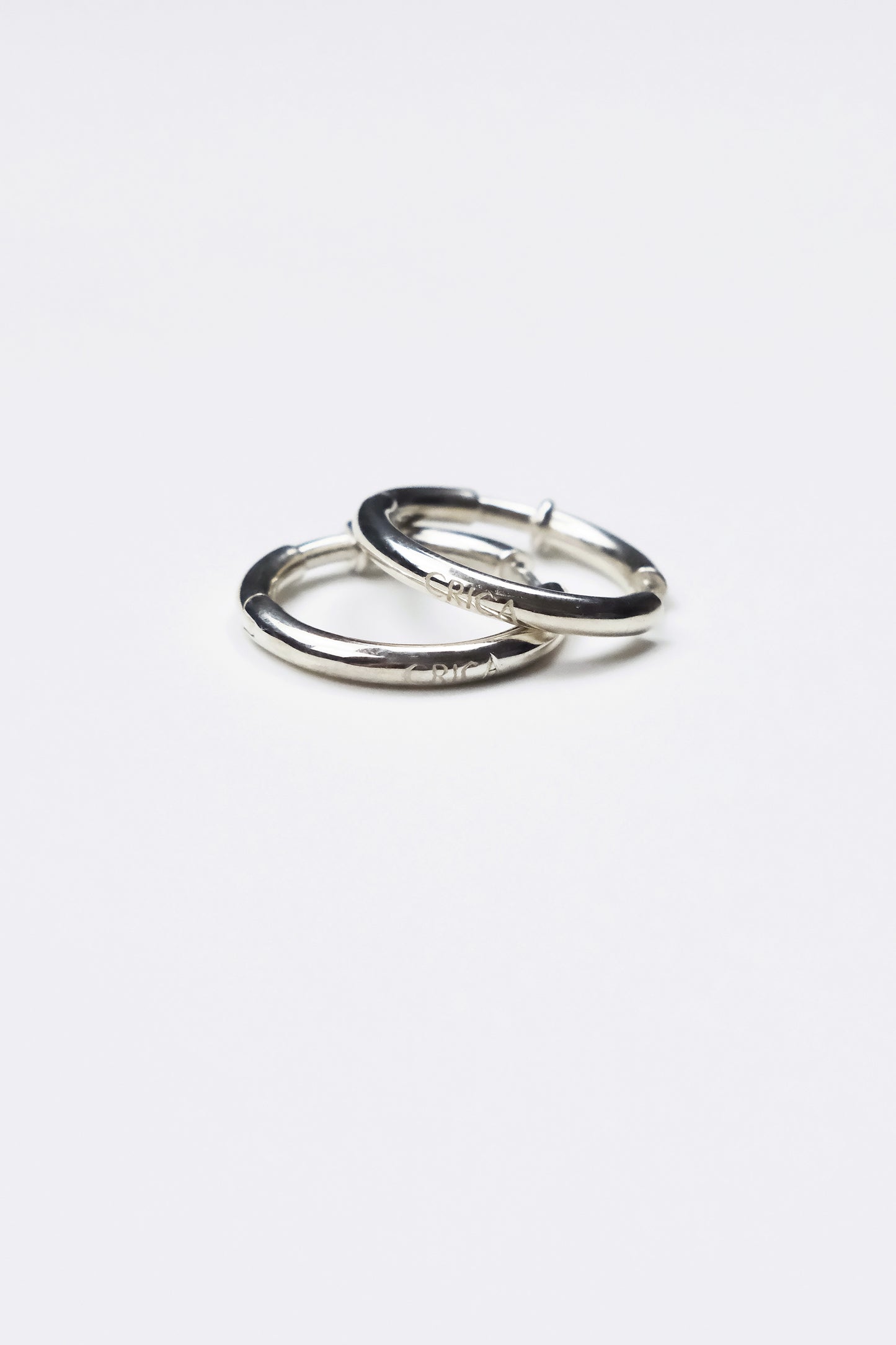 Linking Ear Oversized Hoops [L]